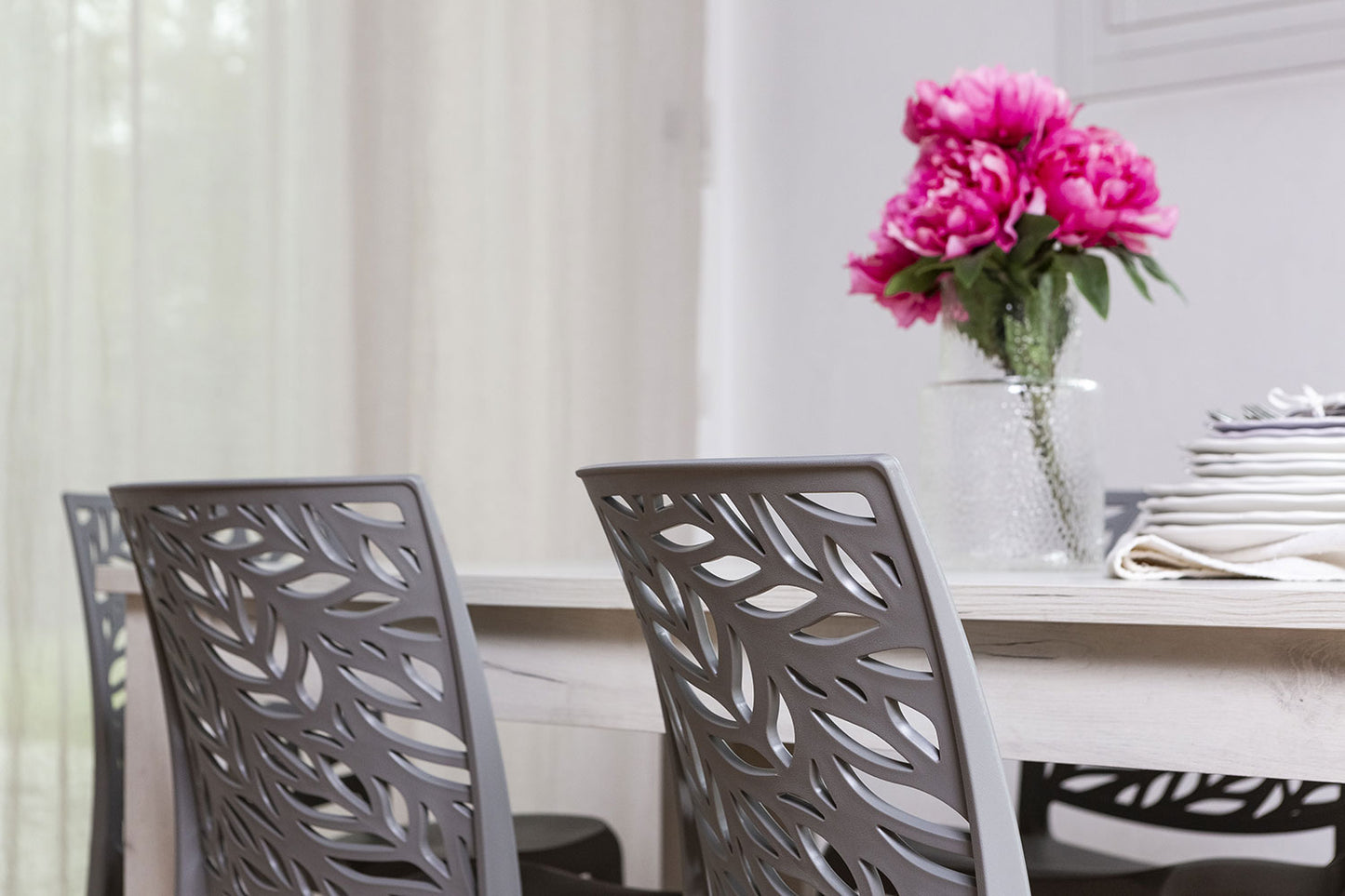 CHAISES DAFNE