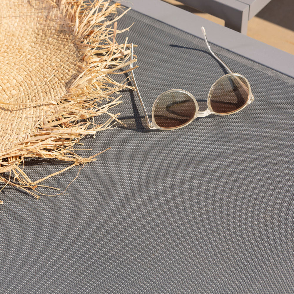 ENSEMBLE BAINS DE SOLEIL DUNA + TABLE BASSE