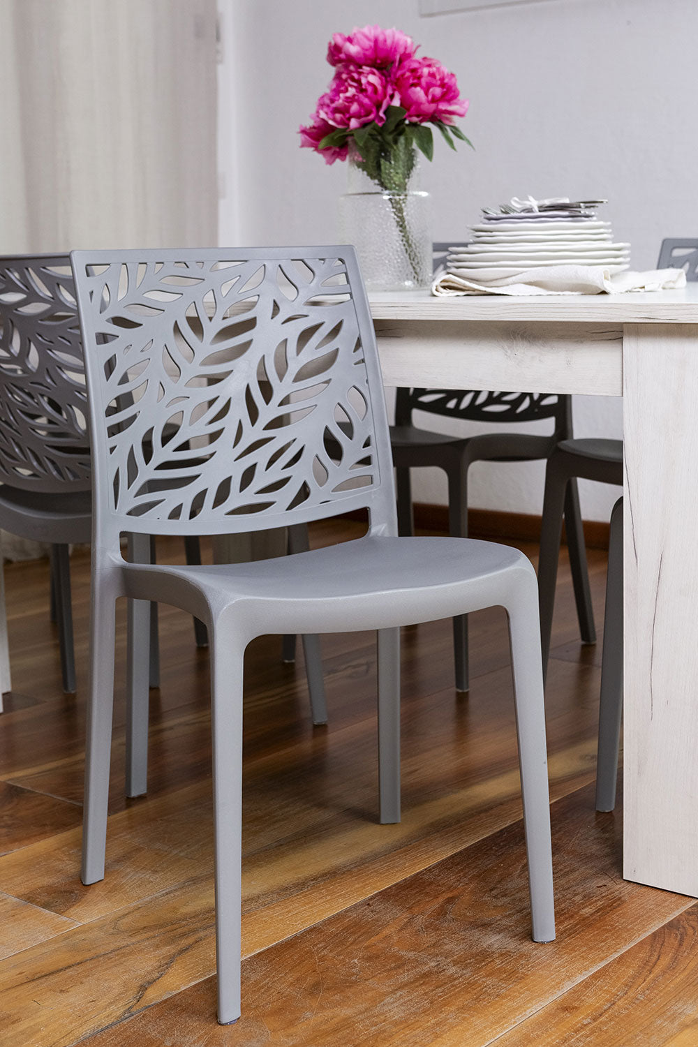 CHAISES DAFNE