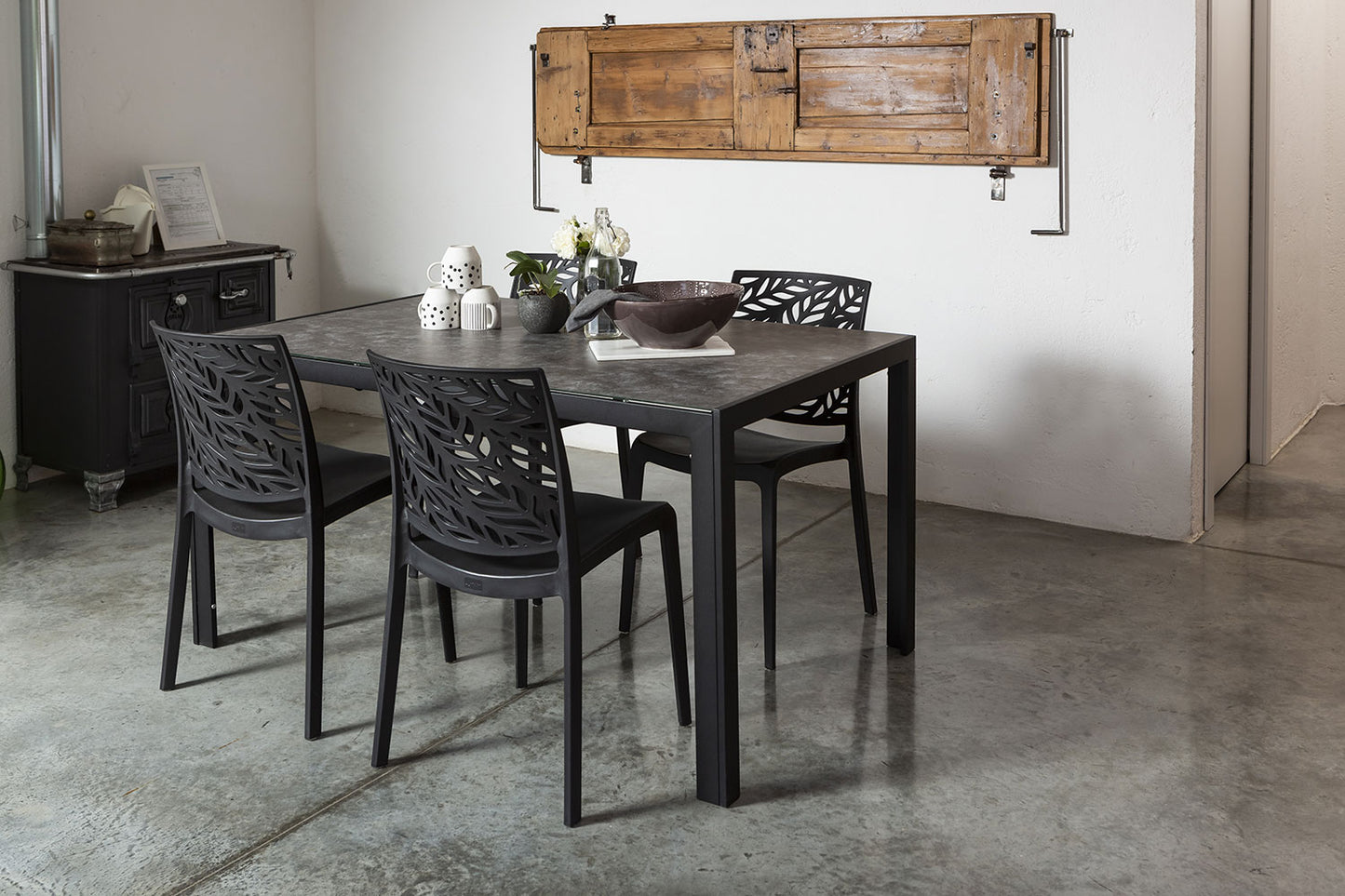 CHAISES DAFNE