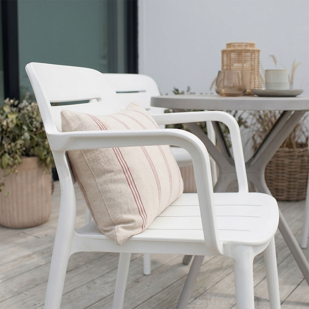 CHAISES DORA